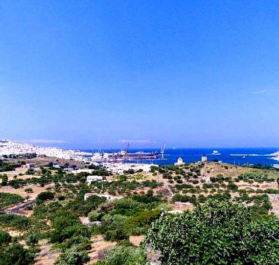 Avrofilito Syros Houses